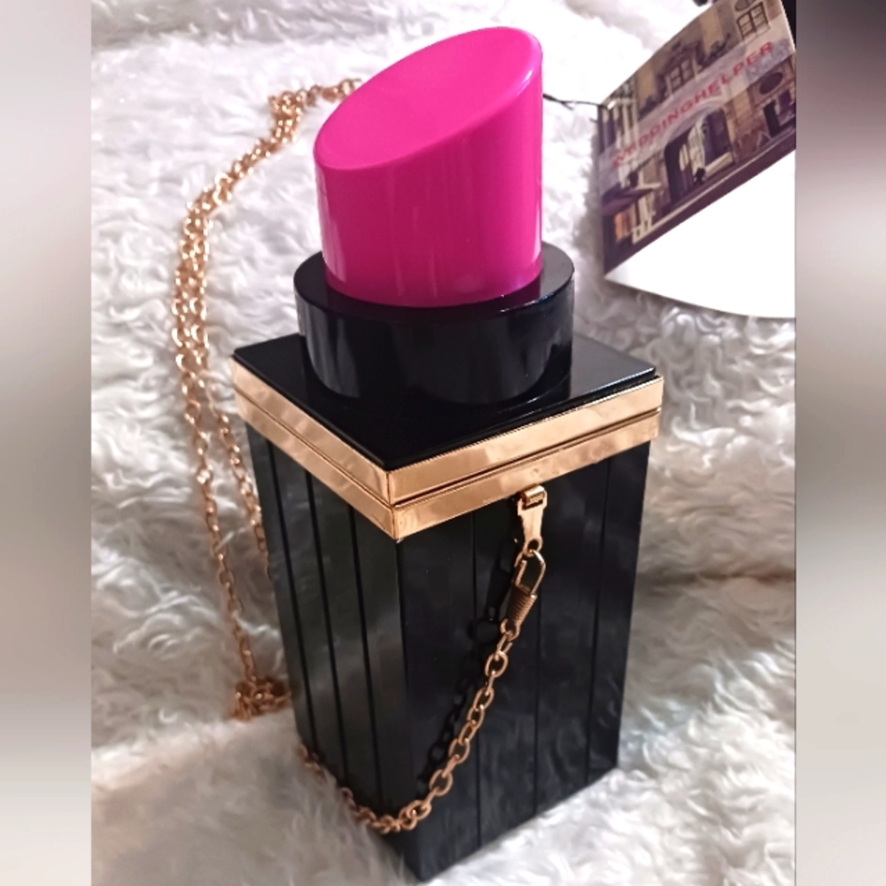 LIPSTICK PURSE 👛